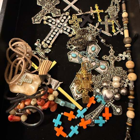 Assorted Cross Pendants & Necklaces - Religious Jewelry Collection - Picture 9 of 9